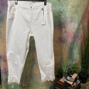 NWT📌For The Republic 6/8 Denim Pants with Lace